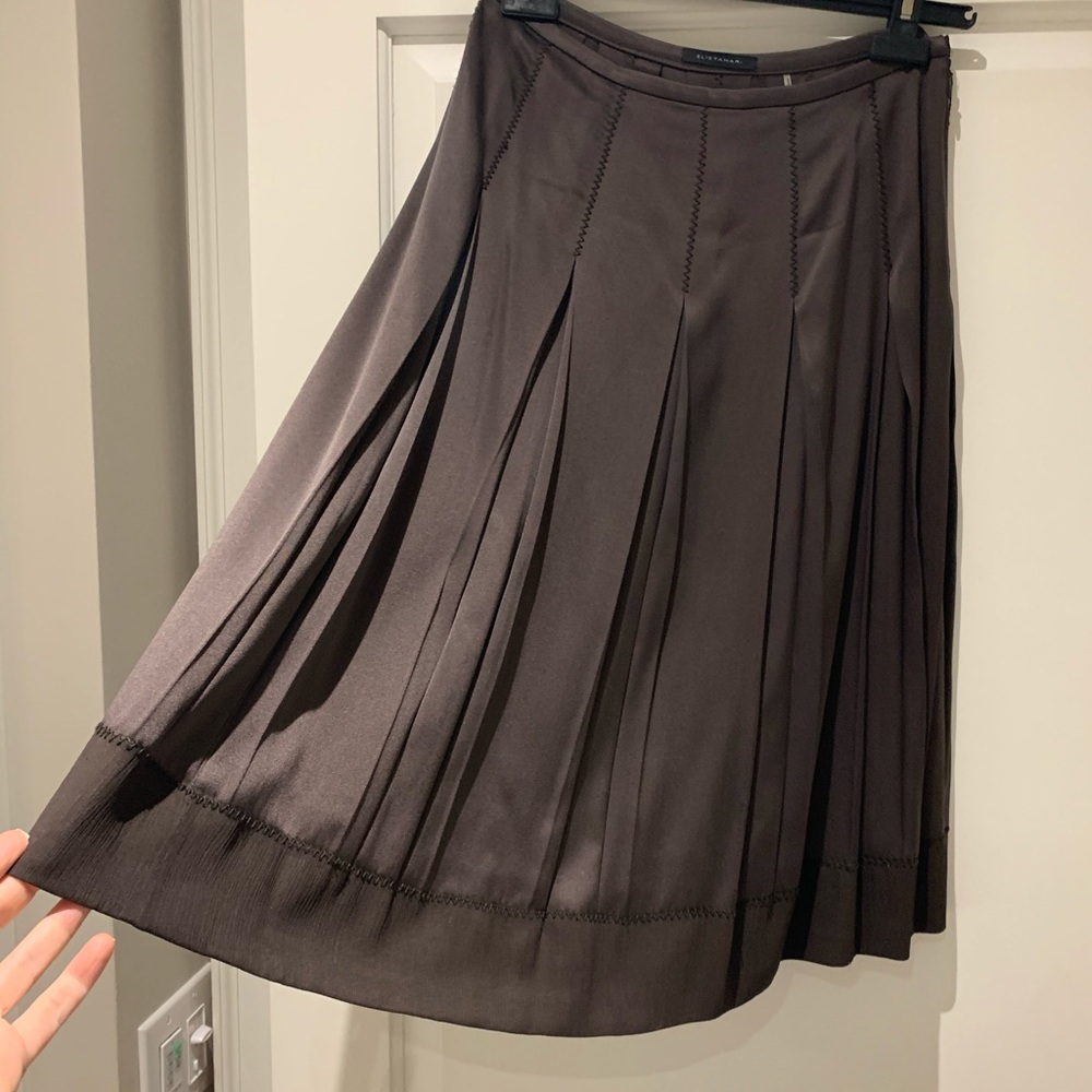 Hugo Boss-Designer  classy outfit. - Picture 5 of 6